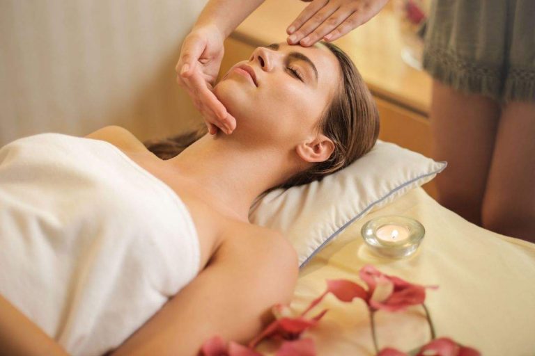 Aromatherapy-massage-bristol